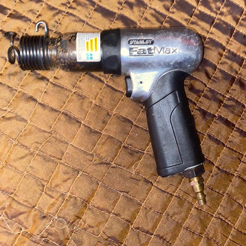 Used Air power nematic Stanley Fat Max Air Chisel no accessories just gun